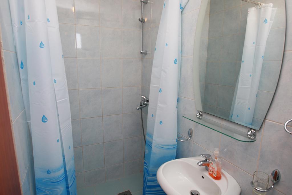 Guest House Ugljevarevic Будва Номер фото